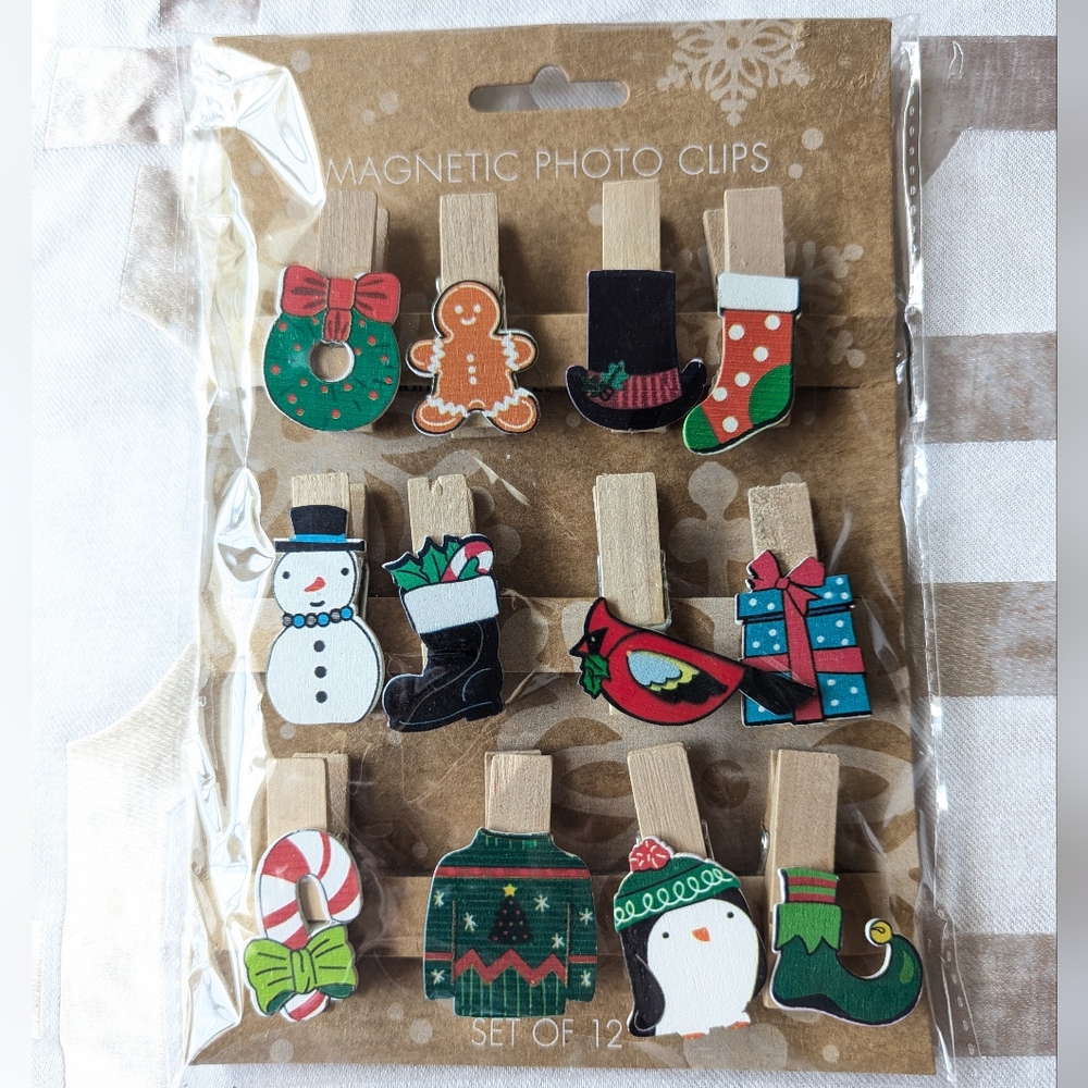 Festive Magnetic Photo Clips Set for Kids